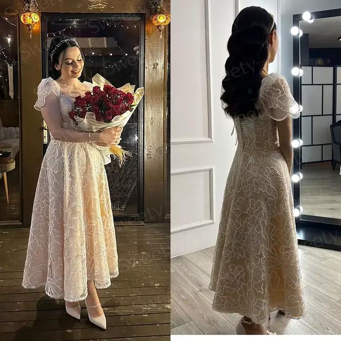 Robe de Rhélégante en organza avec broderie