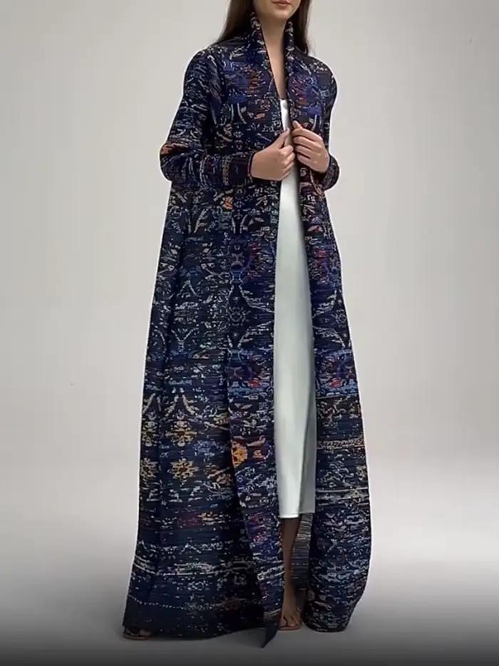 Robe imprimée bleu marine plissée pour femme
