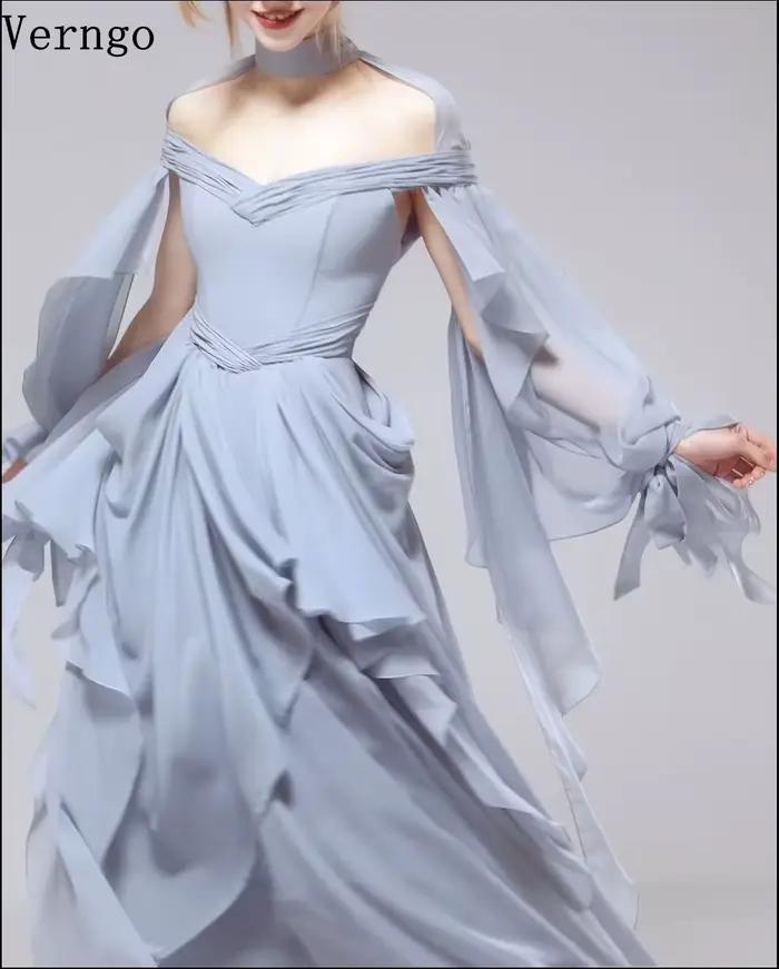 Robe de soirée en mousseline de soie bleue Verngo