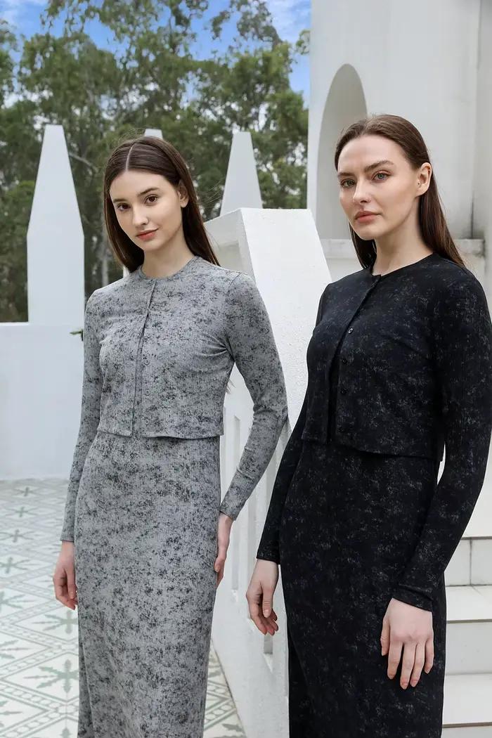 AP SS2025 nouvelles femmes robe côtelée cravate colorant Cardigan