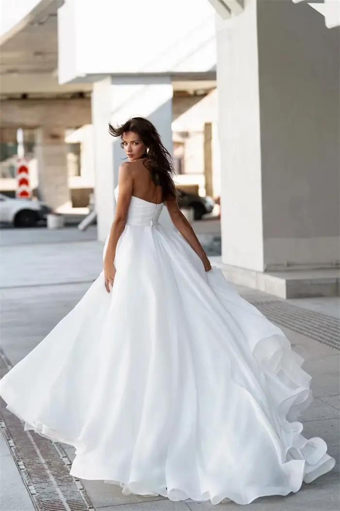 Robes de mariée personnalisées élégantes à col cœur en perles et en mousseline de soie 2026 pour femme