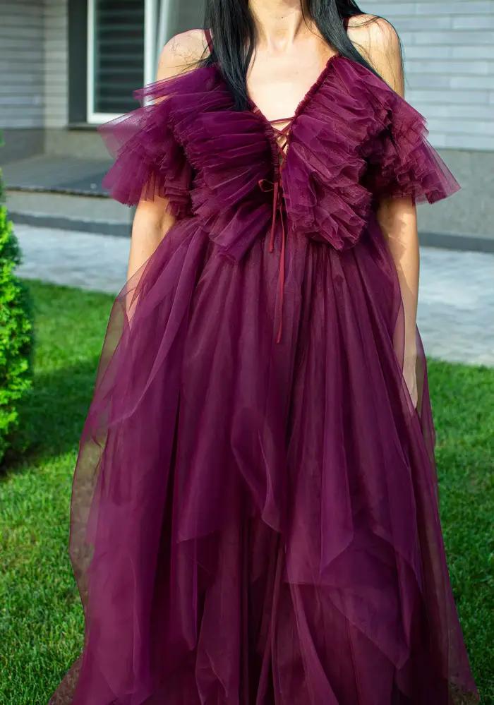 Robe de maternité en Tulle bordeaux