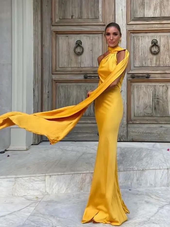 Robe longue dos nu avec ruban de satin pour femme