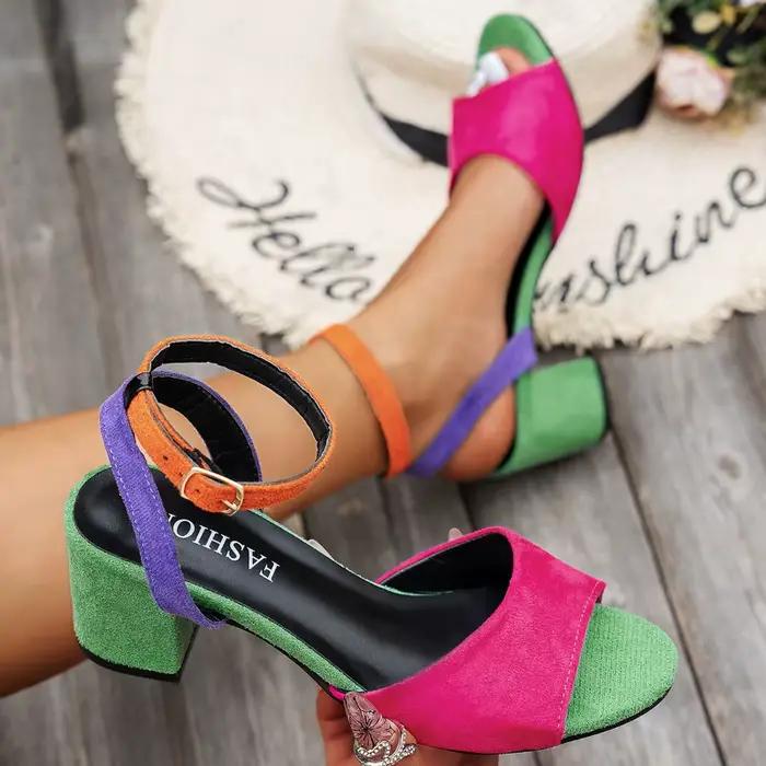 Marque Designer femmes sandales nouvelle mode talons hauts sandales Sexy grande taille femmes sangle haute qualité sandales chaussures pour femmes