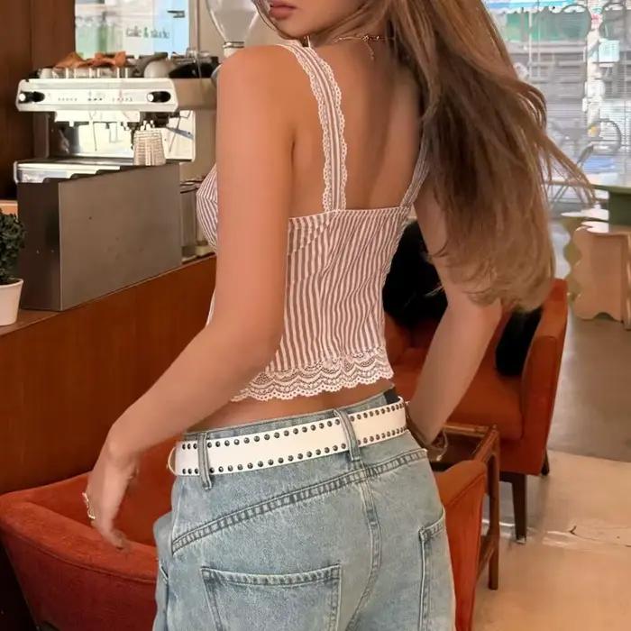 Nouvelle Collection Été – Débardeur Court Sexy à Rayures et Dentelle – Camisole Décontractée pour Vacances et Plage – Hauts Féminins