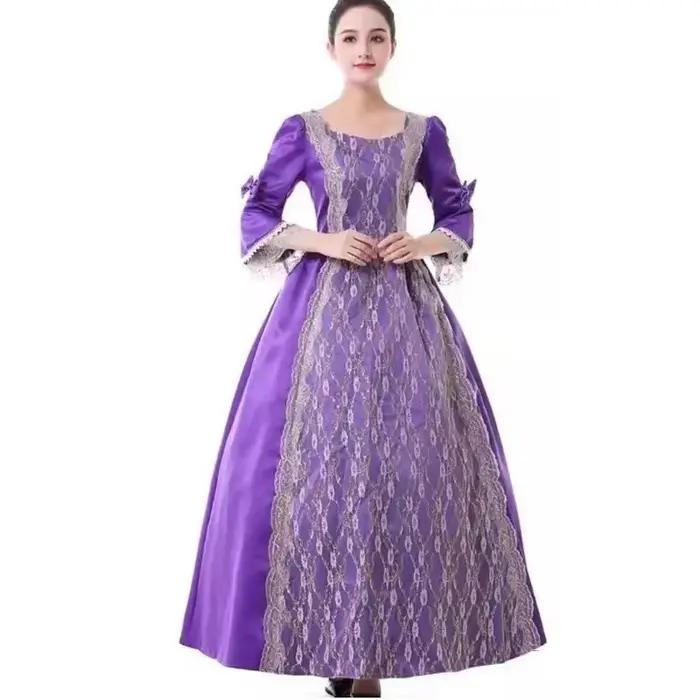 Robe de bal victorienne médiévale