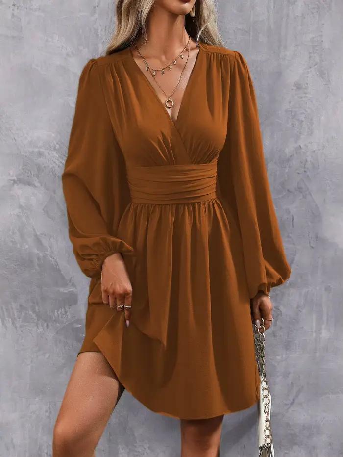 Robe INPETAL en polyester et élasthanne col en V avec ourlet froncé pour femmes élégantes occasions spéciales automne et fêtes