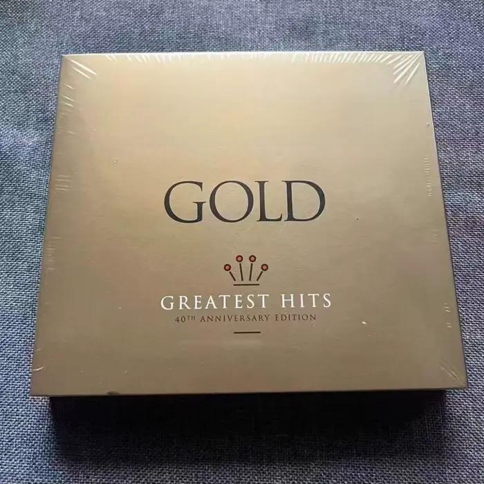 CD Gold 40th Anniversary Greatest Hits, la collection ultime de classiques disco, un incontournable pour les collectionneurs de musique rétro