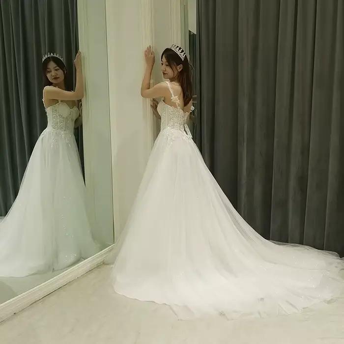 8342 robes de mariée personnalisées