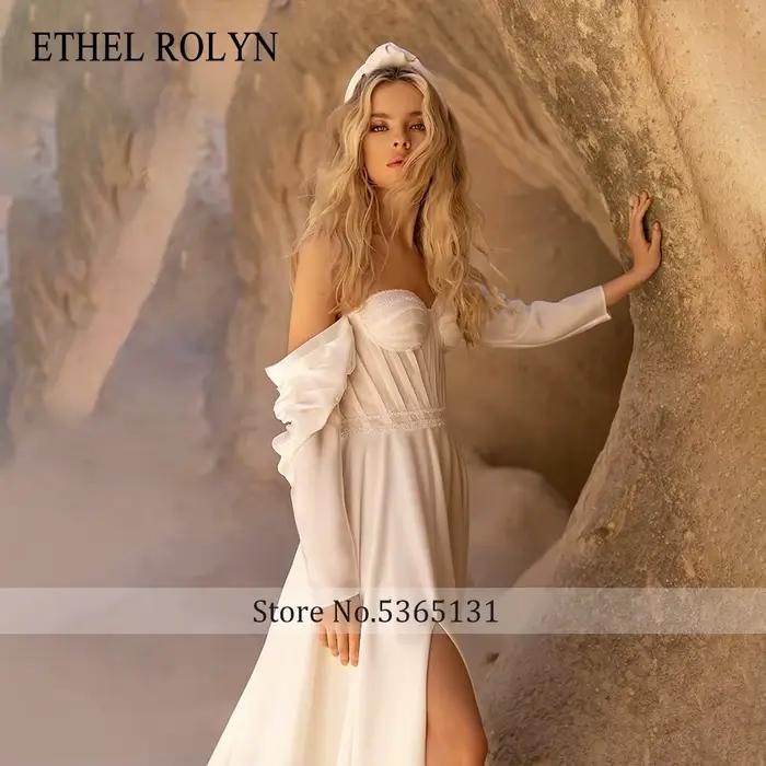 ETHEL ROLYN robe de mariée trapèze délicate perlée sans bretelles fluide