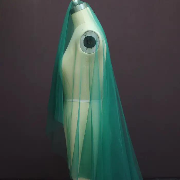 Pas de peigne! Robe de Mariée en Tulle Vert Personnalisée