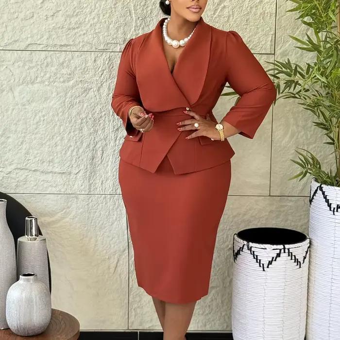 Robes de bureau élégantes pour femme