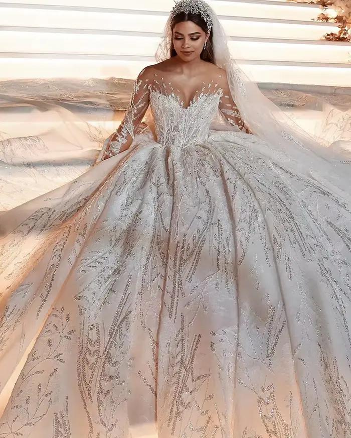Robes de mariée perlées scintillantes de luxe personnalisées