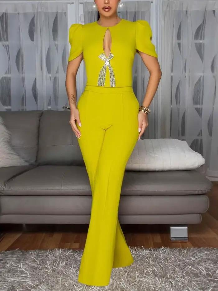 Tenue 1 pièce pour femmes