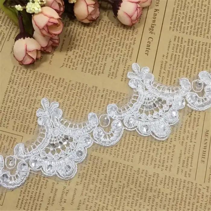Robe de mariée en dentelle brodée avec paillettes 4 couleurs pour femmes grandes occasions spéciales