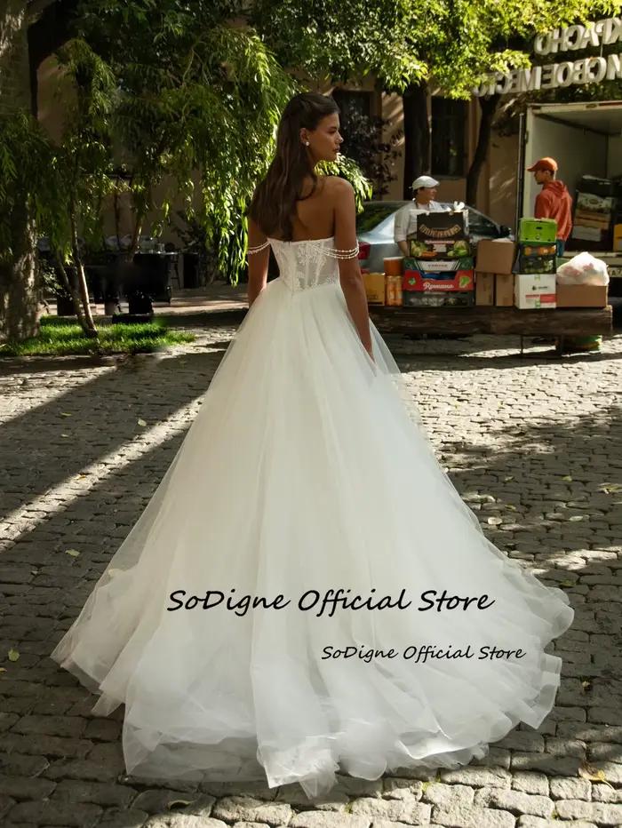 Robes de mariée SoDigne en dentelle/tulle coupe trapèze