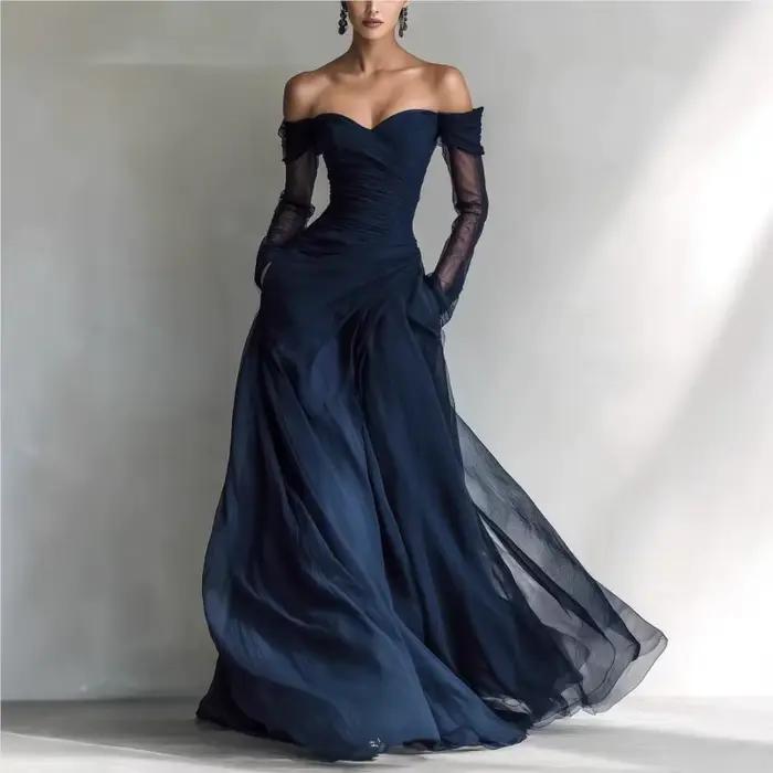 Robes de soirée bleu marine à épaules dénudées