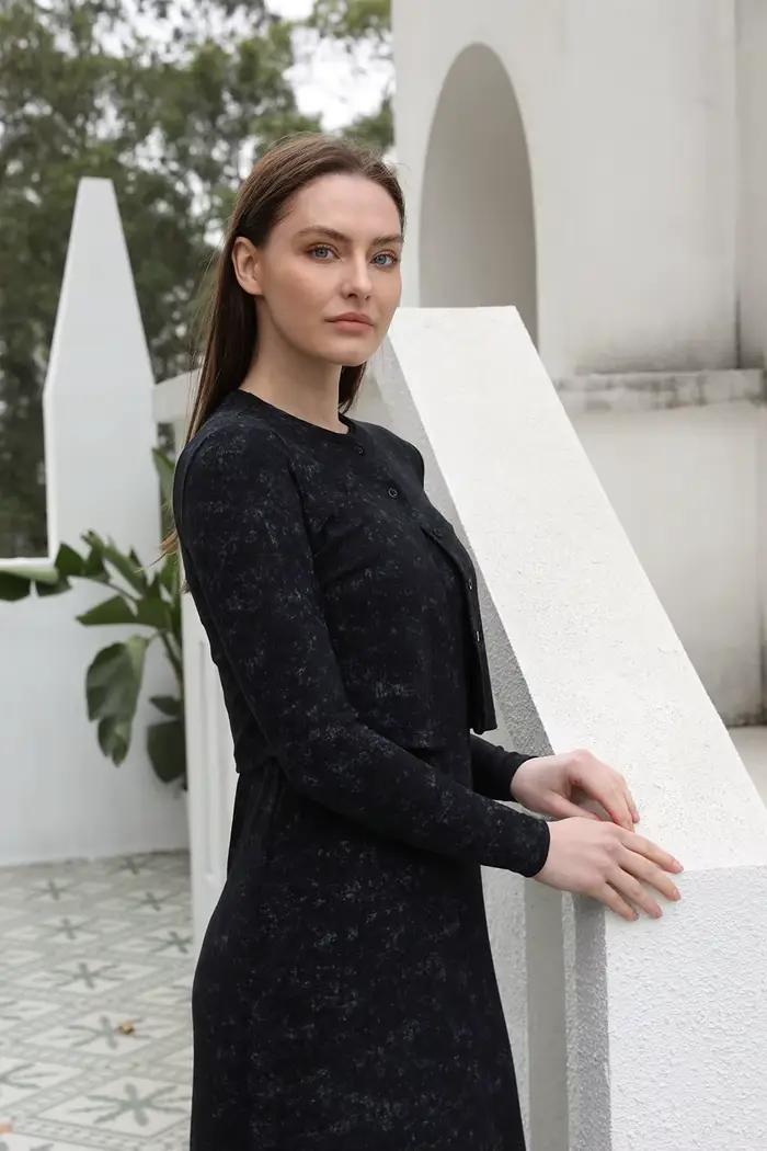 AP SS2025 nouvelles femmes robe côtelée cravate colorant Cardigan