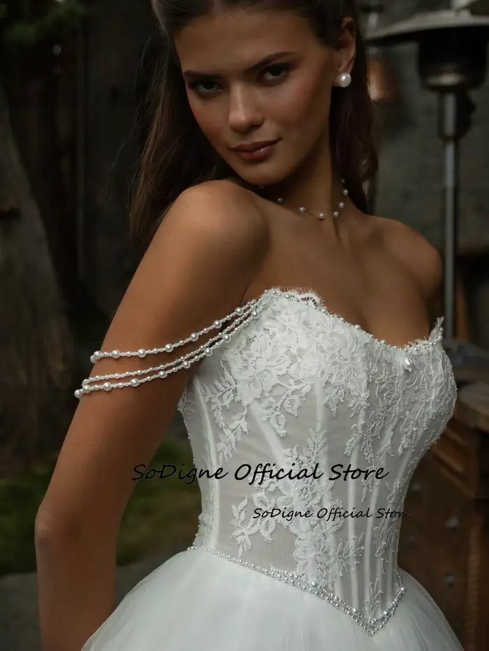 Robes de mariée SoDigne en dentelle/tulle coupe trapèze