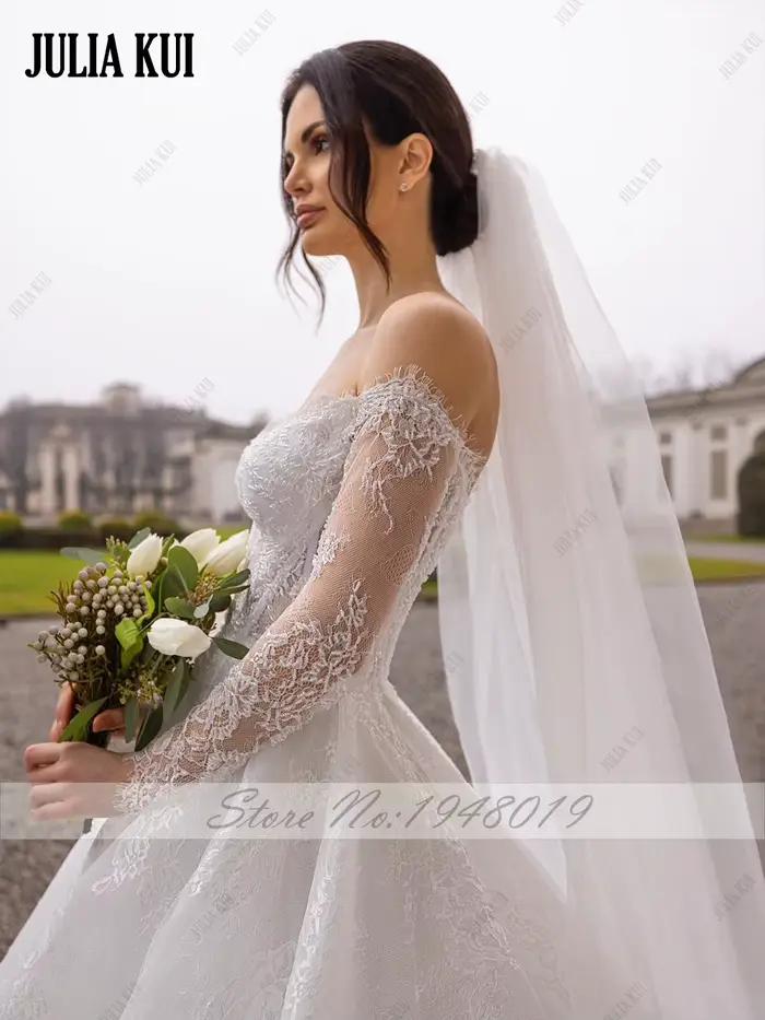 Julia Kui-Robe de Mariée en Dentelle à Manches sulfet Perles