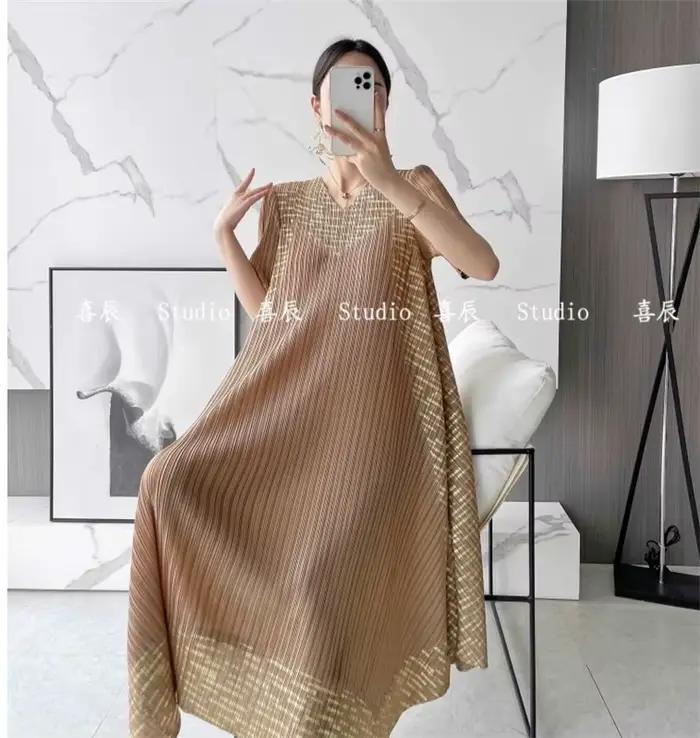 Robes longues printemps et automne vêtements grande taille a-ligne jupe longue plissée anneau imprimé mère robe femme