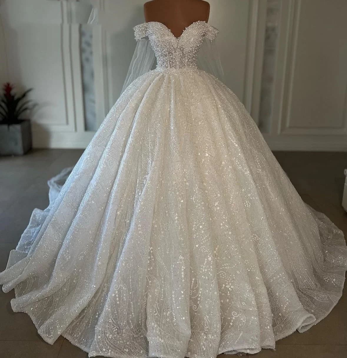 Robes de mariée Flavinke personnalisées, luxueuses et élégantes, style A-line, col cœur, avec perles