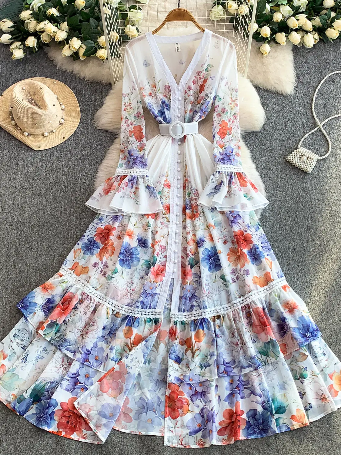 Robe longue élégante à col en V et manches évasées pour femme, style vacances à la française, avec d