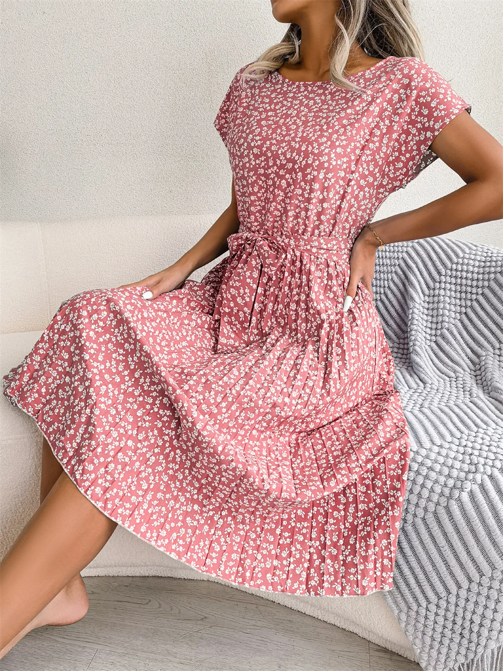 Robe longue plissée à fleurs pour femmes, manches courtes, taille haute, mode chic, printemps, été