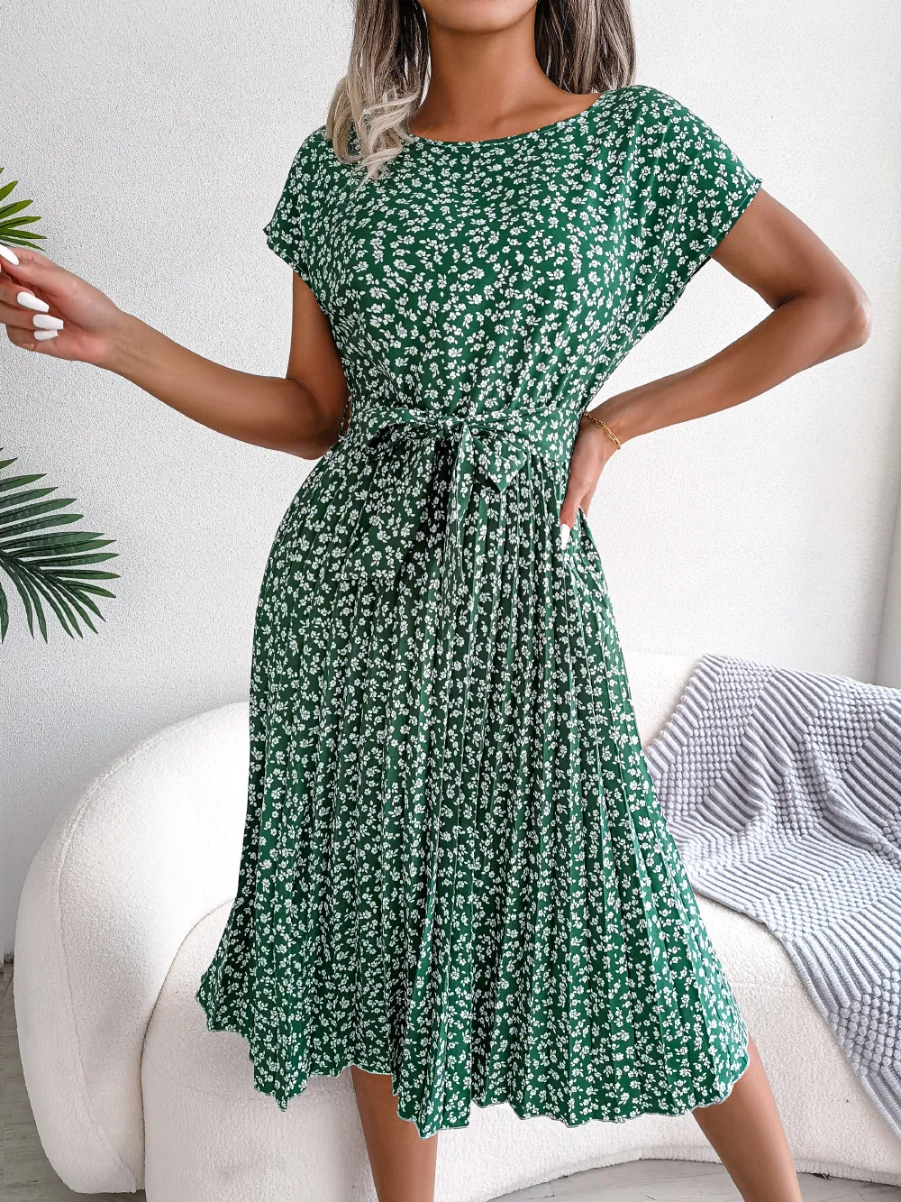 Robe longue plissée à fleurs pour femmes, manches courtes, taille haute, mode chic, printemps, été