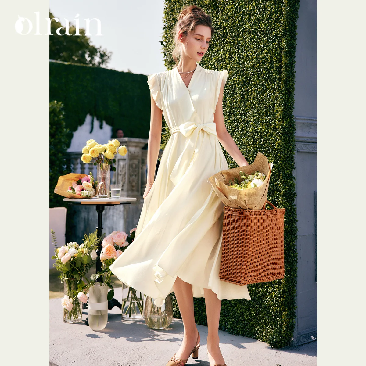 Robe longue élégante OLrain pour femme, collection été 2026, tendance, col en V, manches volantes, i