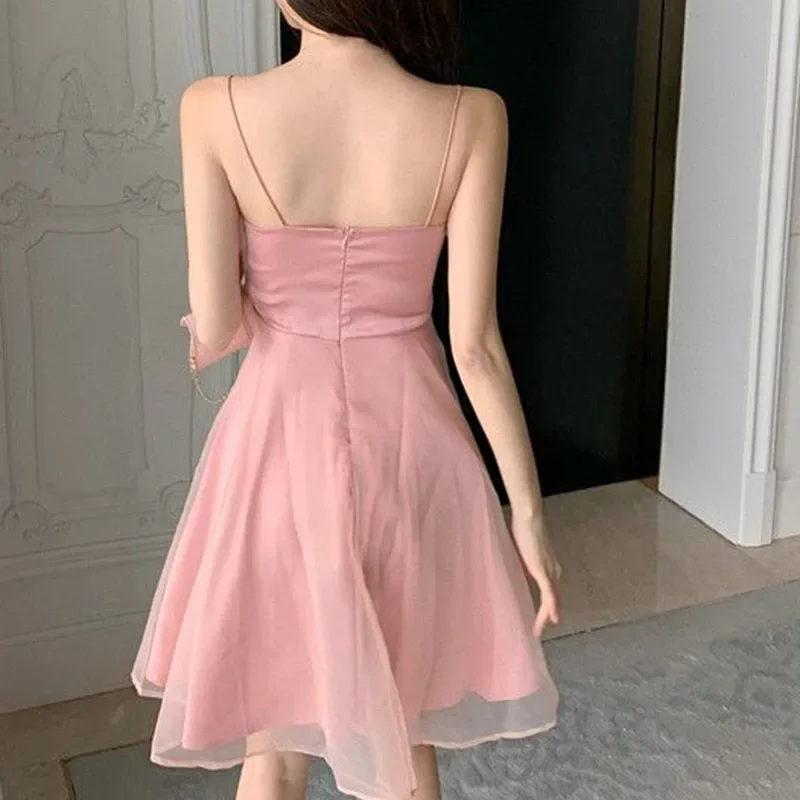 Robe d'été sexy en tulle pour femmes, col licou, française, fine, bretelles fines, rose, mode Joker,