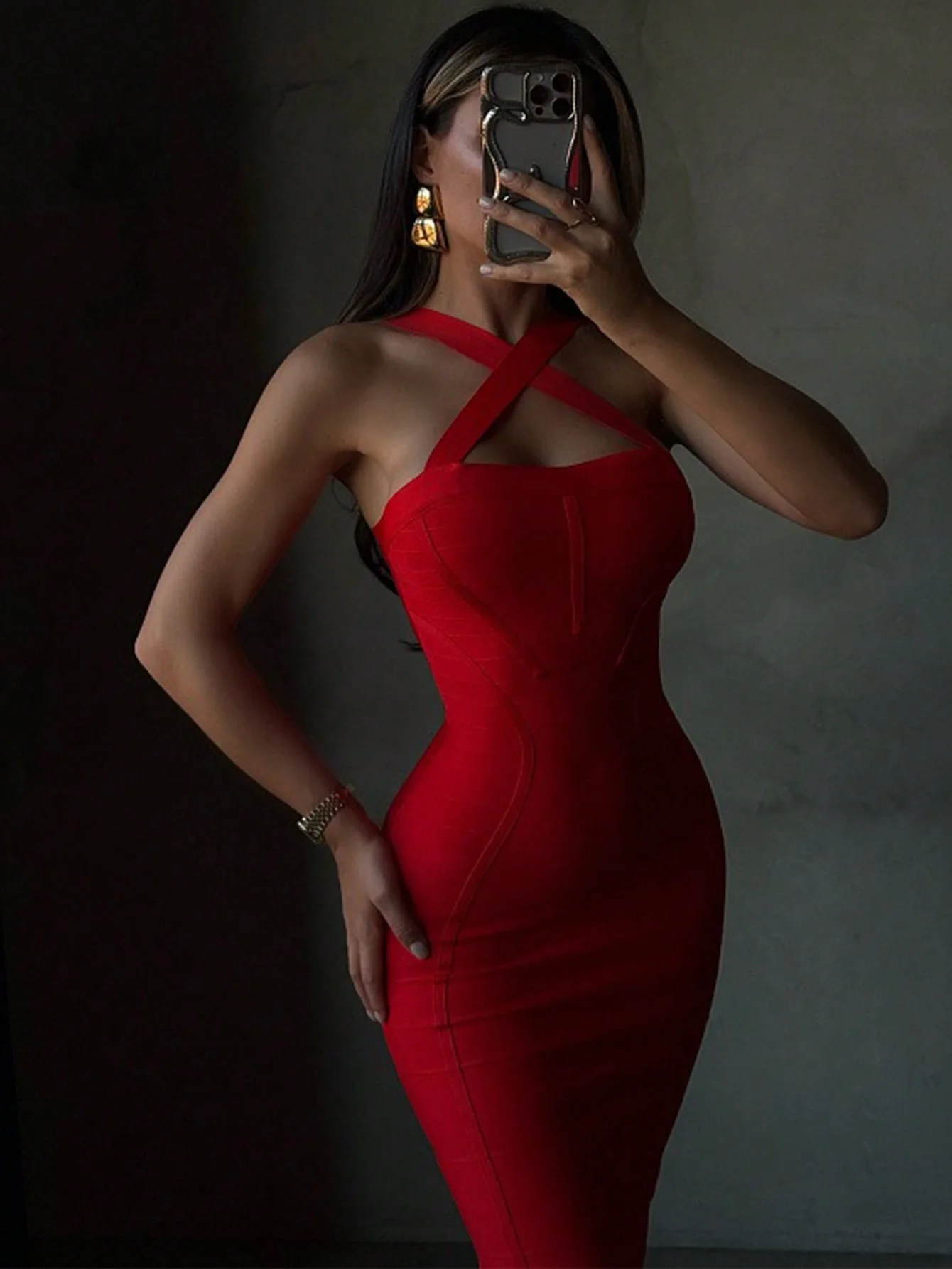 Sexy licou rouge côtelé Midi robe moulante pour les femmes robe de pansement élégante soirée Cocktai
