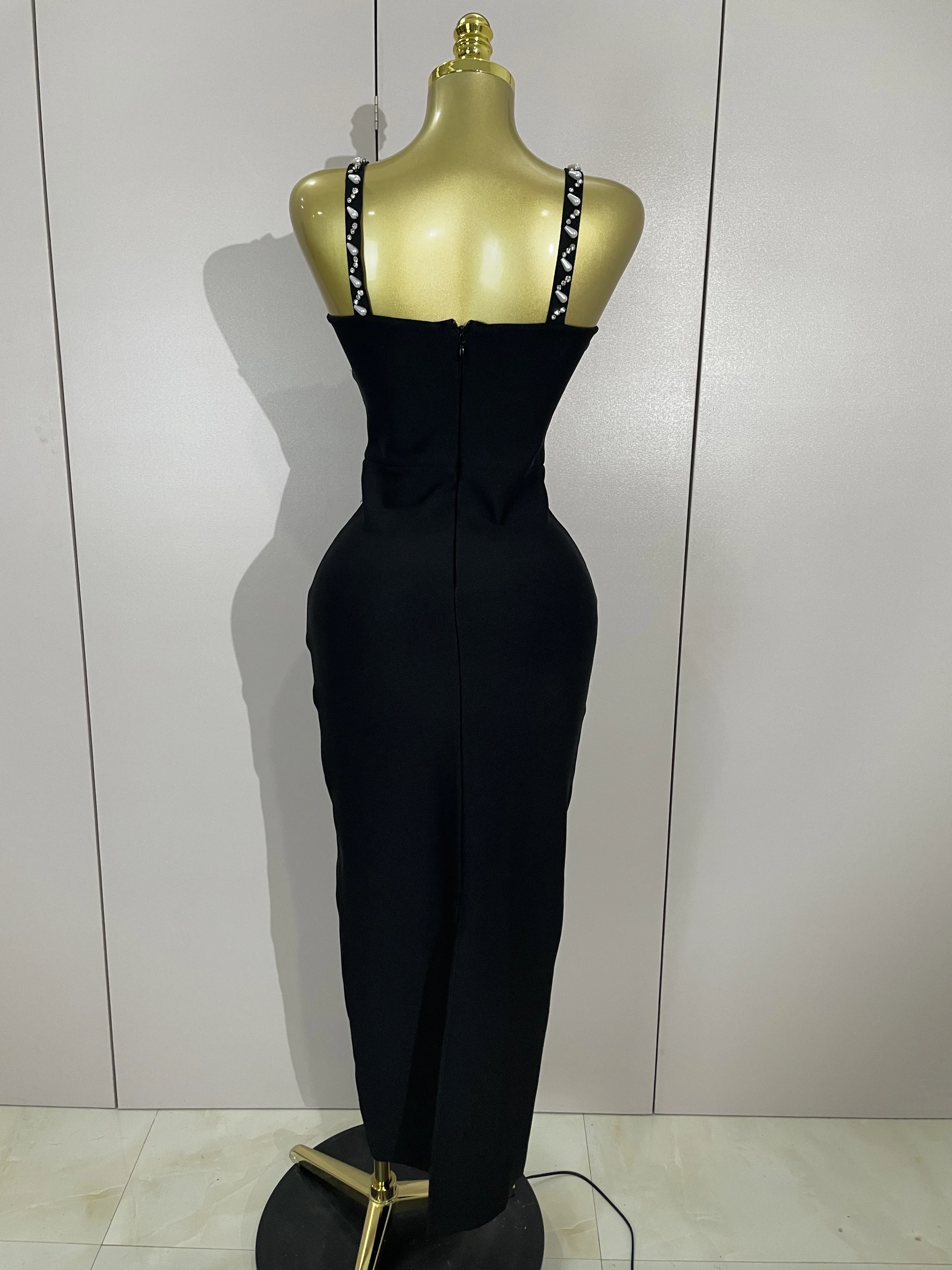 2025 Nouveau Sexy Dos Nu Noir Perles Longue Moulante Bandage Robe Femmes Célébrité Élégant Soirée Cl