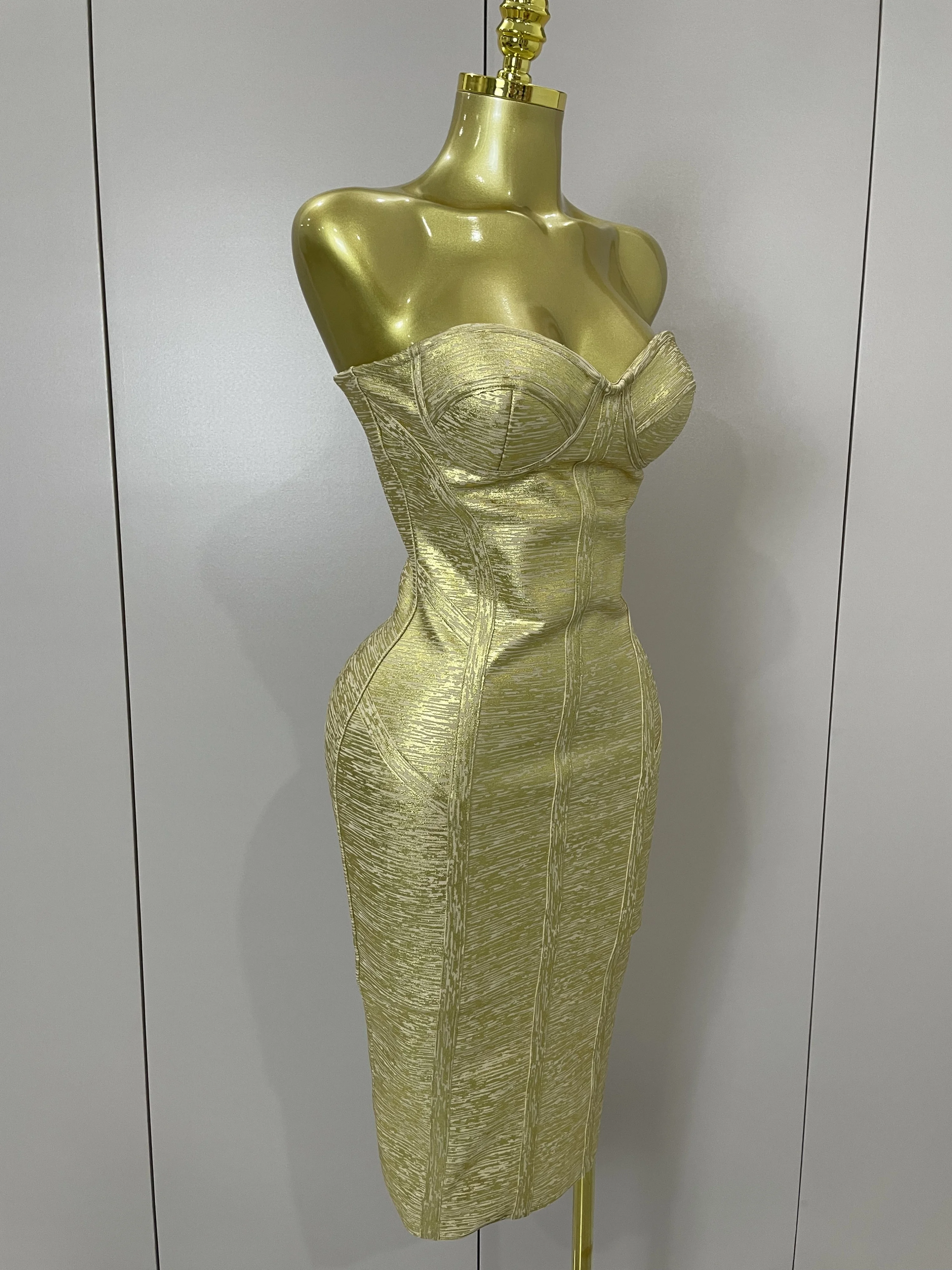 Sexy bretelles or noir feuille couleur moulante robe de pansement 2025New femmes mode célébrer soiré