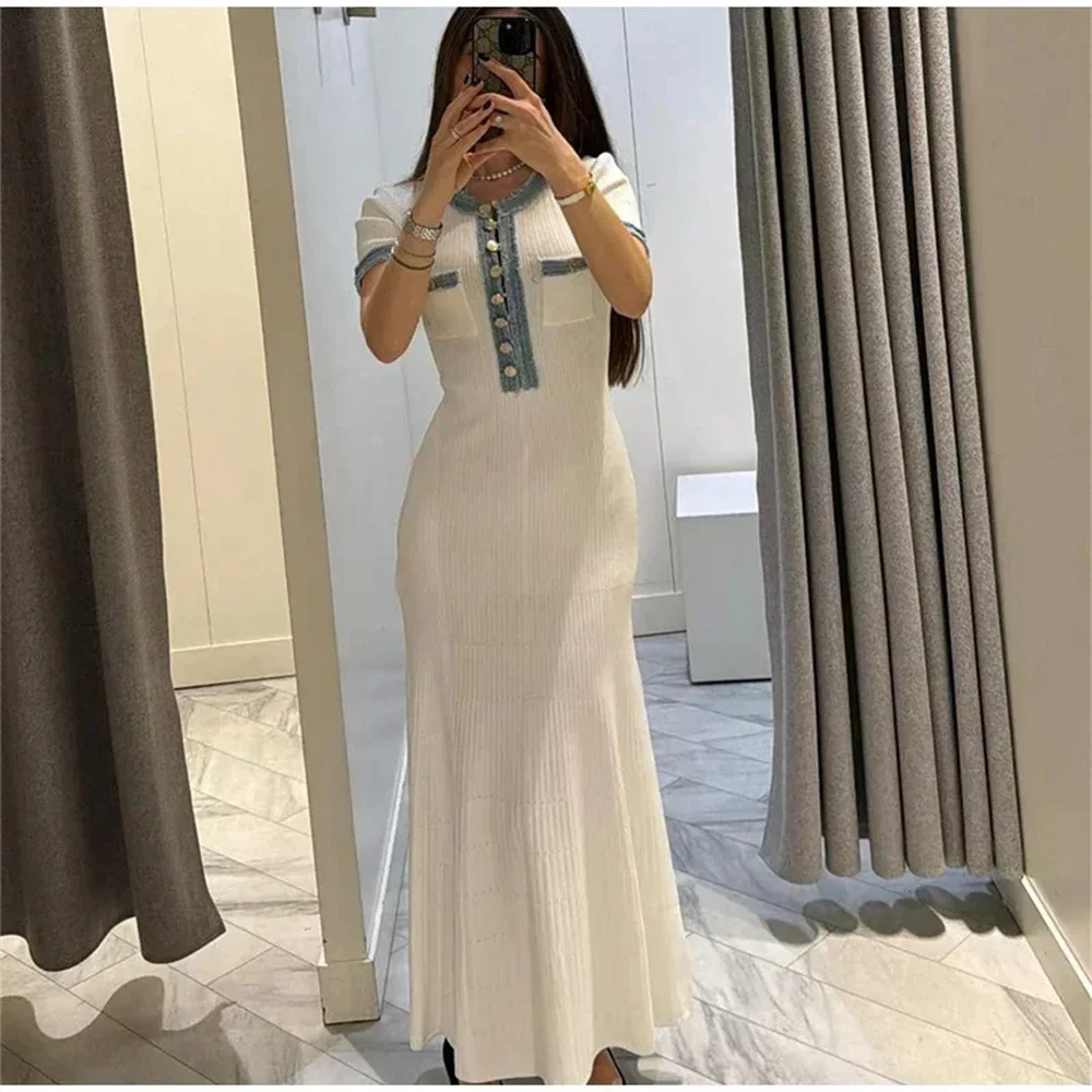 Robe Maxi en tricot pour femmes, élégante, contrastée, Chic, col rond, manches courtes, boutons méta