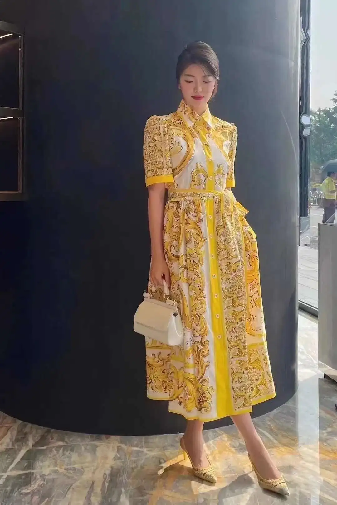 JAMERARY-Robe Mi-Longue à Fleurs Dorées pour Femme, Chemise à Simple Boutonnage, lèvent de Perles, M
