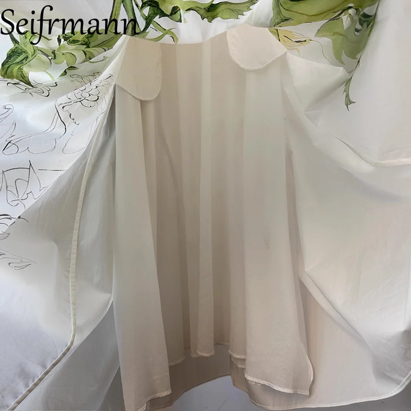Seifrmann – robe en popeline imprimée fond blanc, col rond, manches courtes, taille cintrée, jupe lo