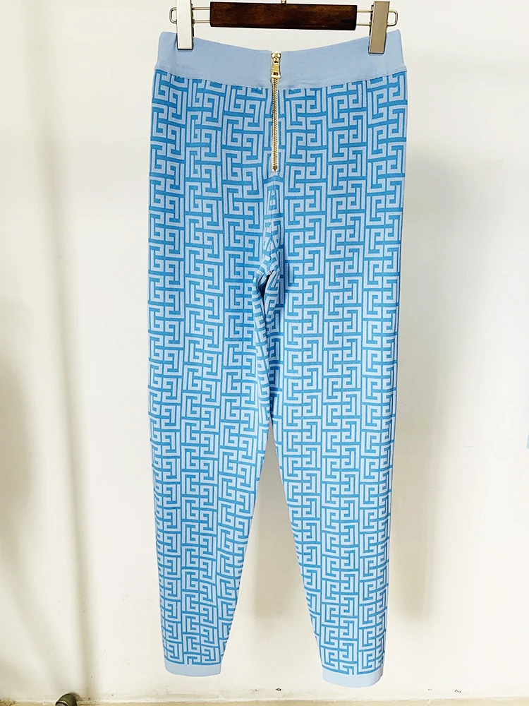 Pull en maille jacquard géométrique à monogramme pour femme, nouvelle collection 2026, tendance de l