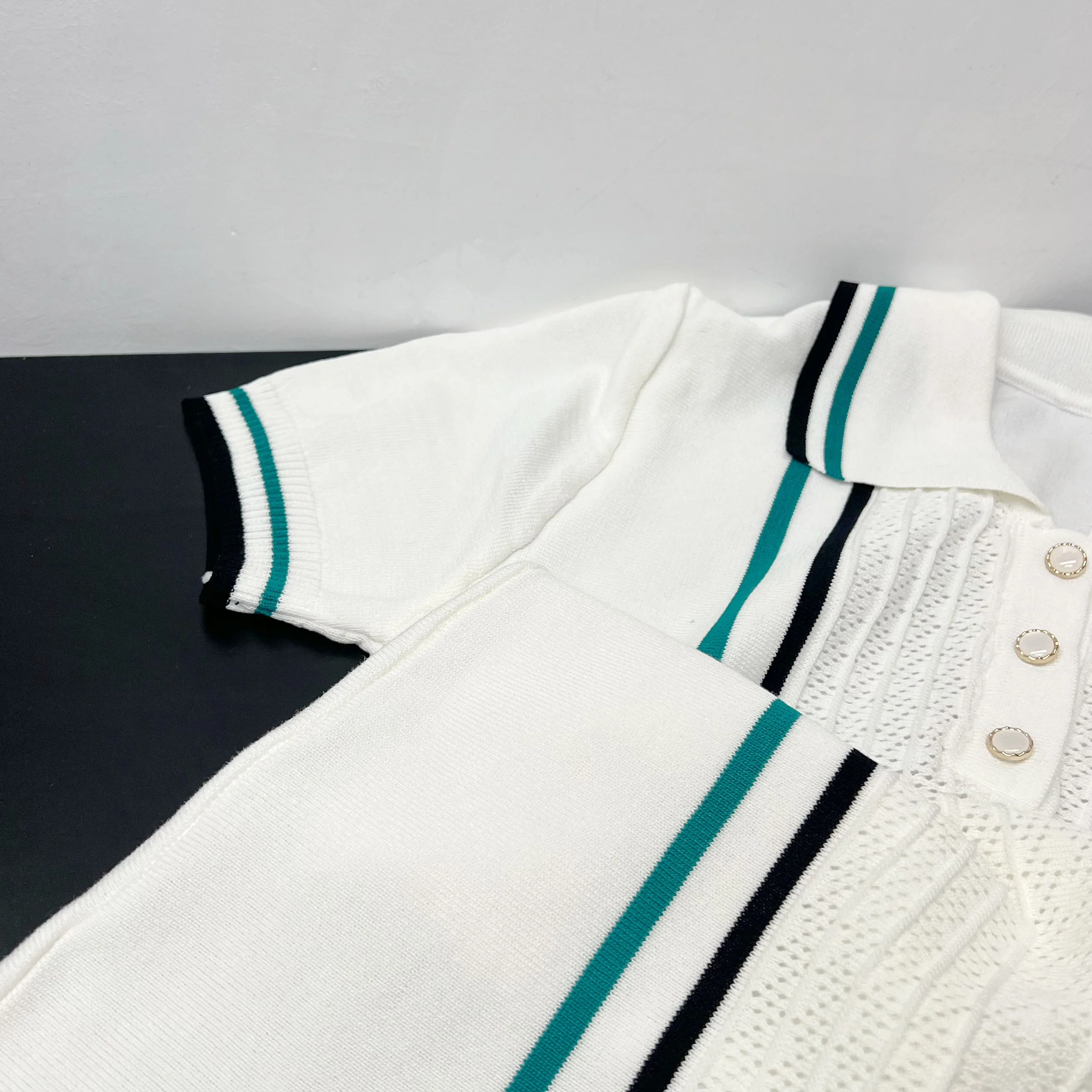 YuooMuoo Chic mode Sexy paquet hanches tricoté Mini robe 2026 été Vintage col rabattu à volants robe