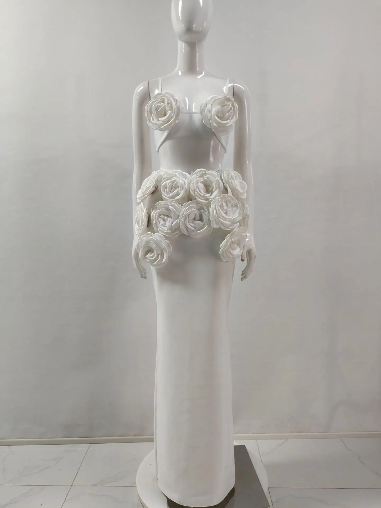 Robe longue à bandes pour femmes, couleur noir et blanc, Sexy, sans manches, col en v, moulante, 2 p