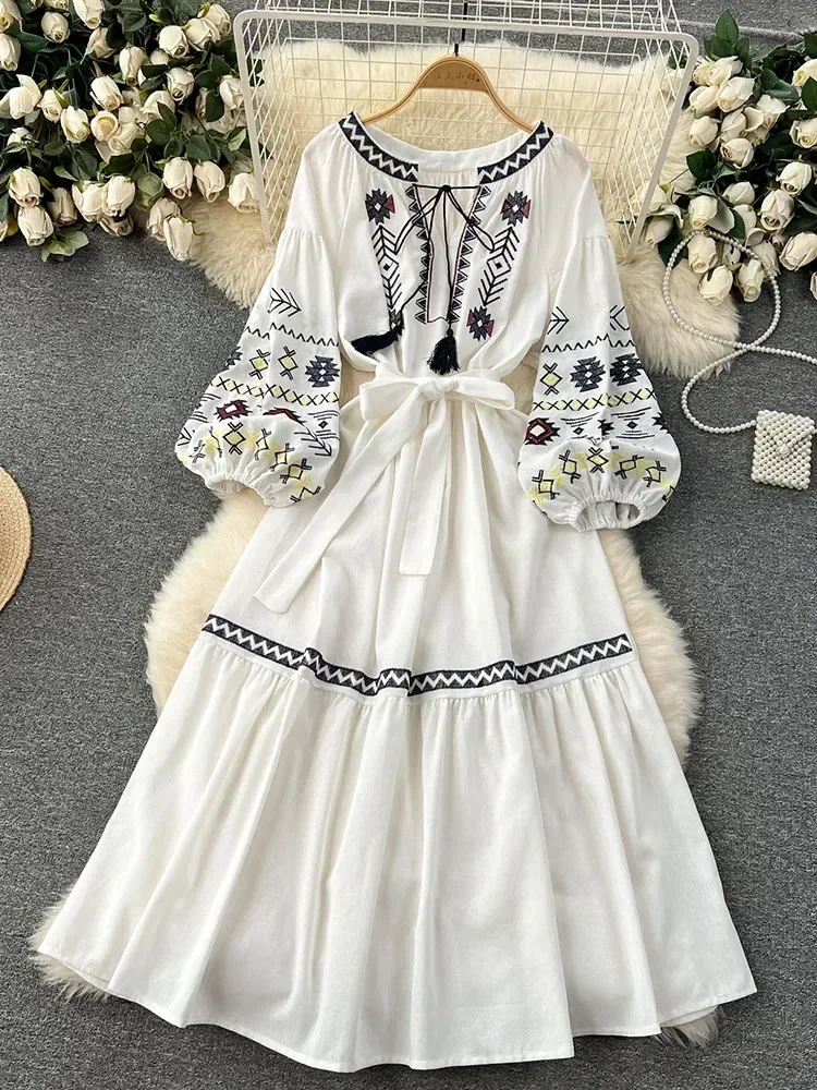 Robe de vacances bohème pour femmes, tenue de voyage, douce broderie de style occidental, taille adt