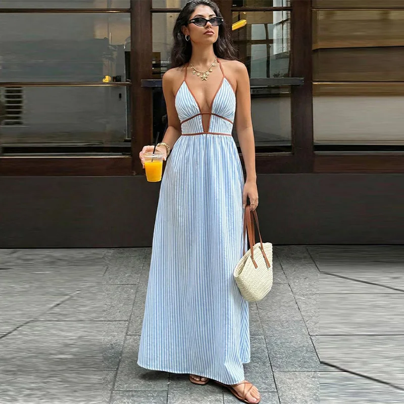 Robe longue femme rayée bleue et blanche, col halter, été 2026, décolleté plongeant, dos nu, taille 
