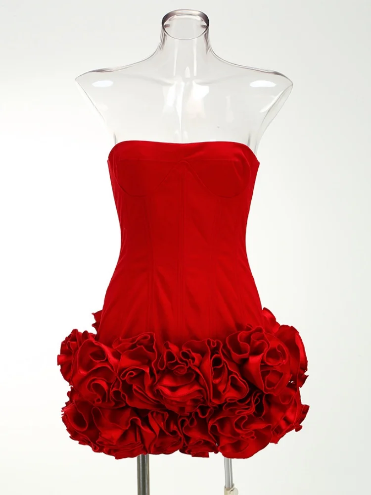 VC robe de noël sans bretelles dos nu rouge structuré Floral embelli Mini longueur moulante célébrit