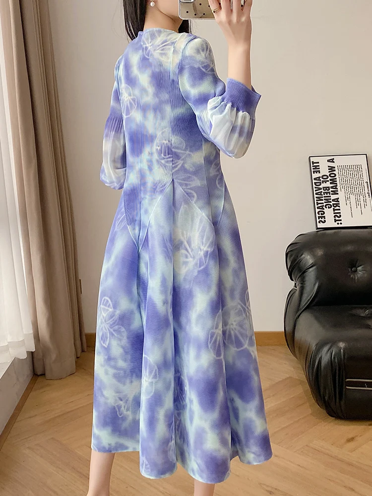 Miyake 2025 été nouvelle robe plissée plis boutons fins français plissé café pause robe Style étrang