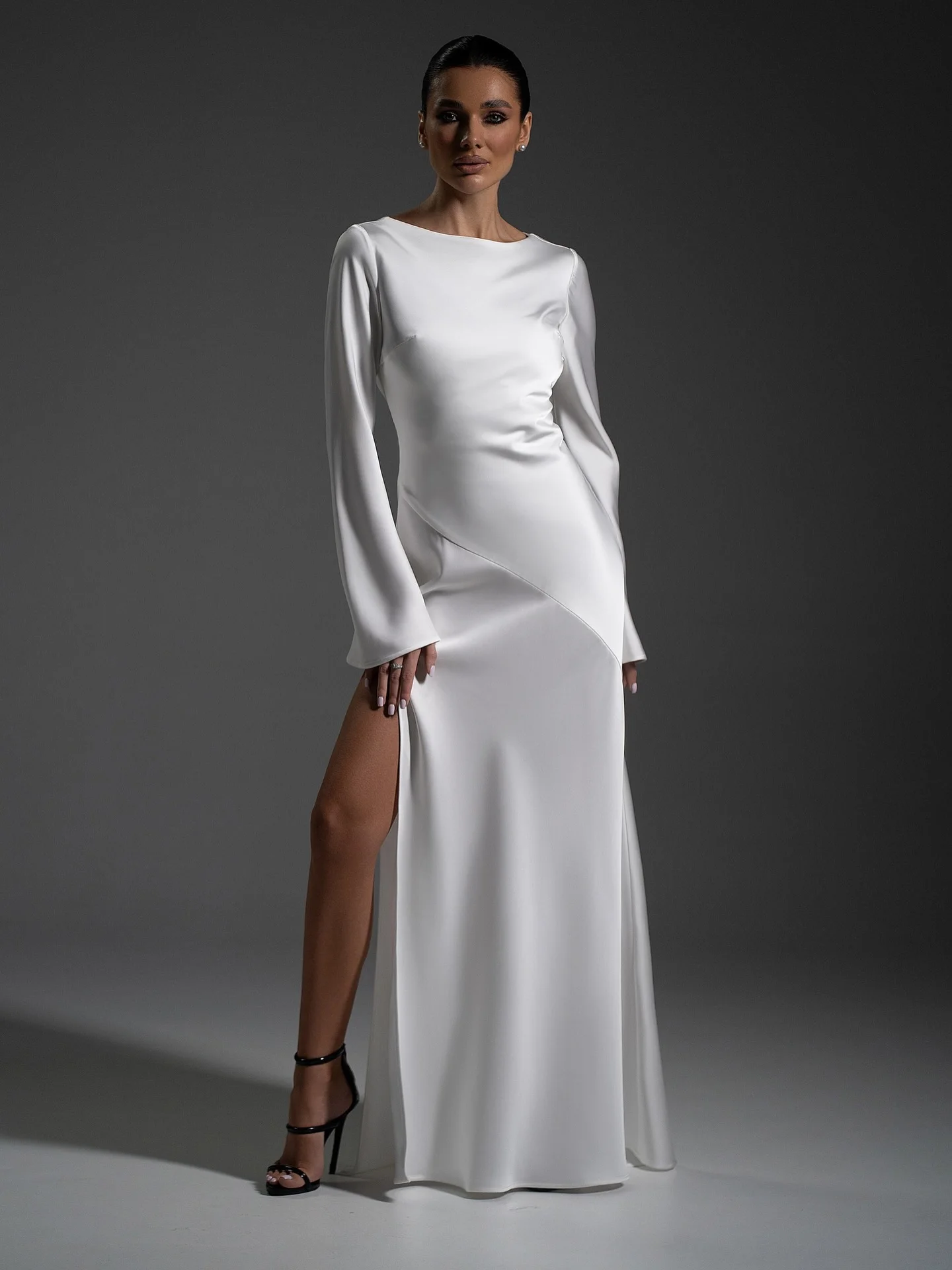 Robe de bal élégante en satin blanc avec fente haute, manches longues en taffetas, robe de mariée mo
