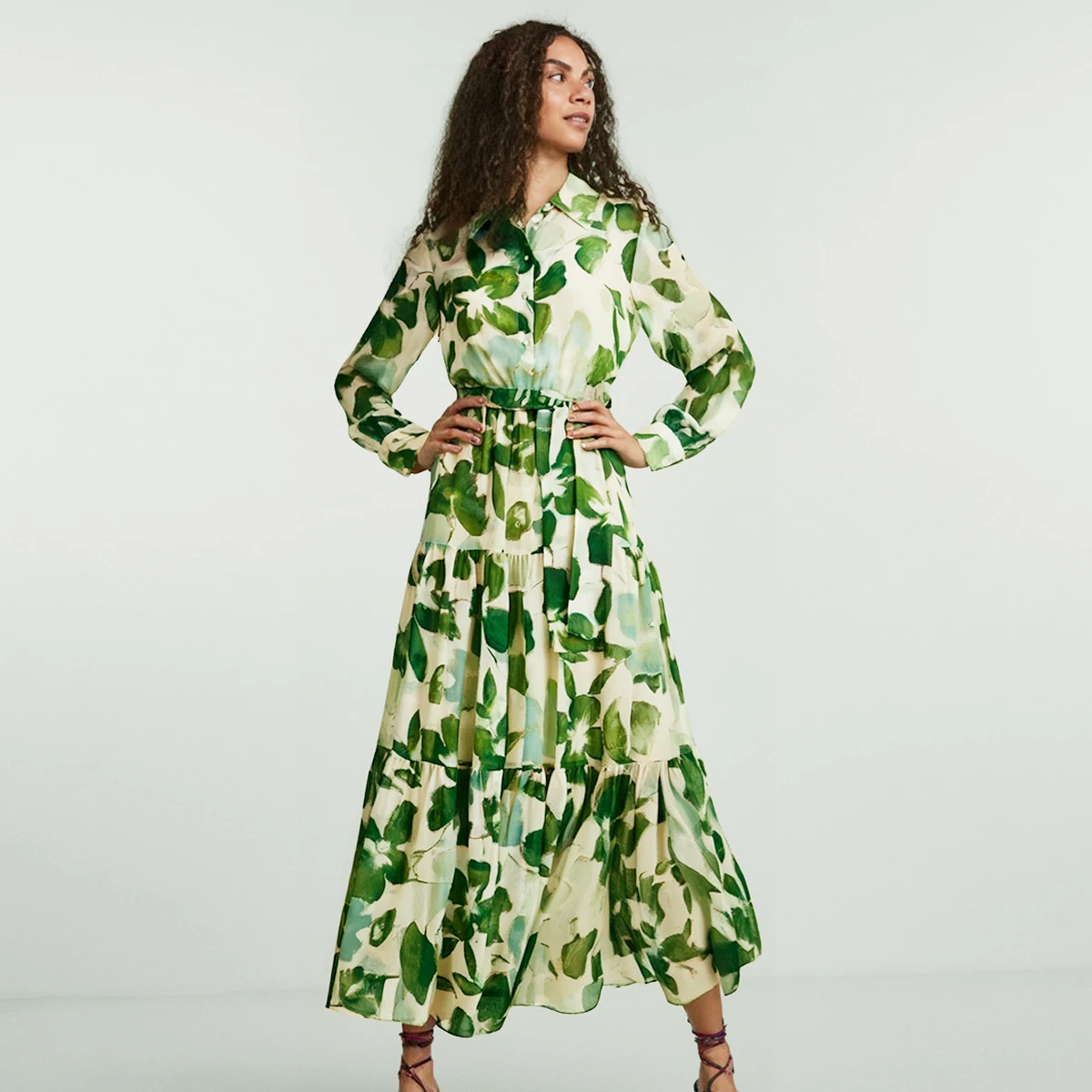 CHCH robe femme 2025 printemps nouveau col à manches longues fleur verte vacances
