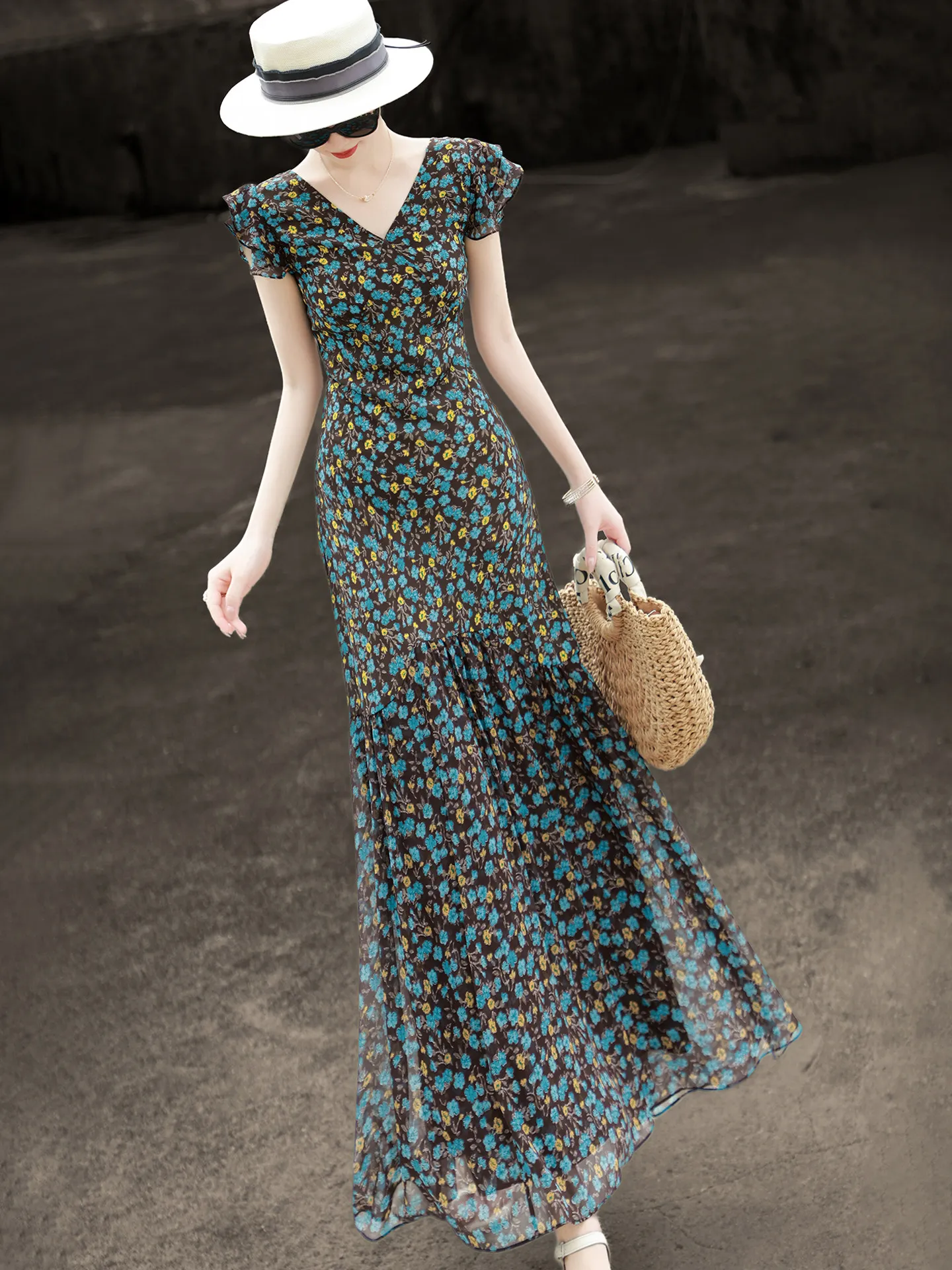 MEXCOCO 2026 Nouvelle robe florale d'été style villégiature française, robe en mousseline à col en V