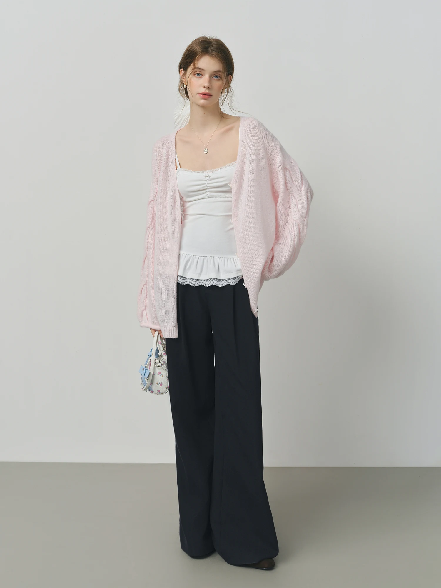 FSLE laine d'alpaga lâche paresseux câble tricoté col en v Cardigan veste femme automne 2025 nouveau