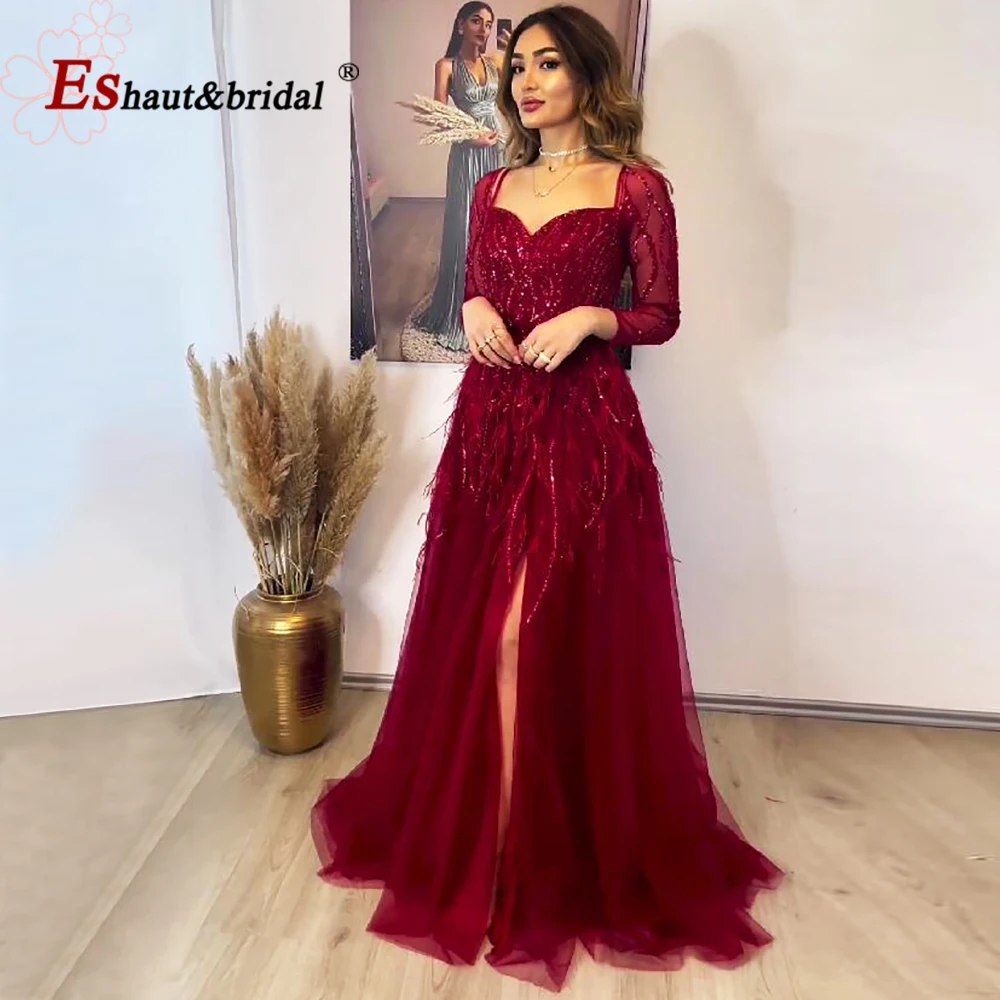Robe de Soirée Élégante en Plumes pour Femme 2026, Col en V, Perles, Manches Longues, Fente Latérale