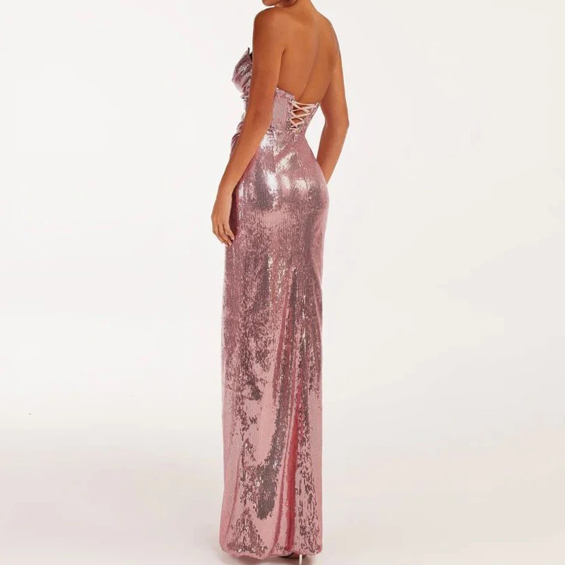 Robe de soirée sans bretelles à paillettes de couleur rose avec une fente sur les cuisses, robe long